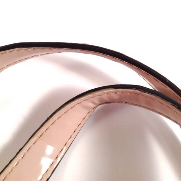 ❌SOLD❌Coach pink and white bag - Picture 2 of 4